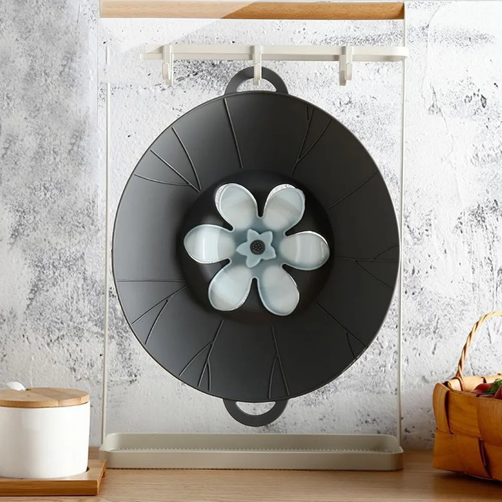 Silicone Spill-Proof Pot Cover