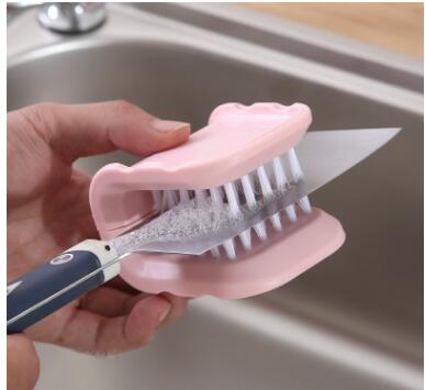 U-Shaped Kitchen Knife Cleaner Brush